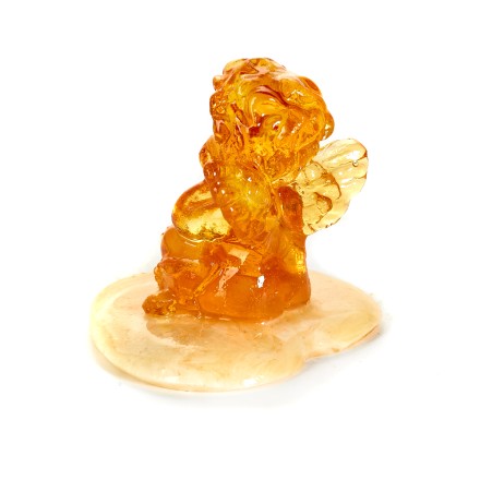 Фигурка &quot;Ангел сидит&quot; из Янтаря и эпоксидной смолы купить